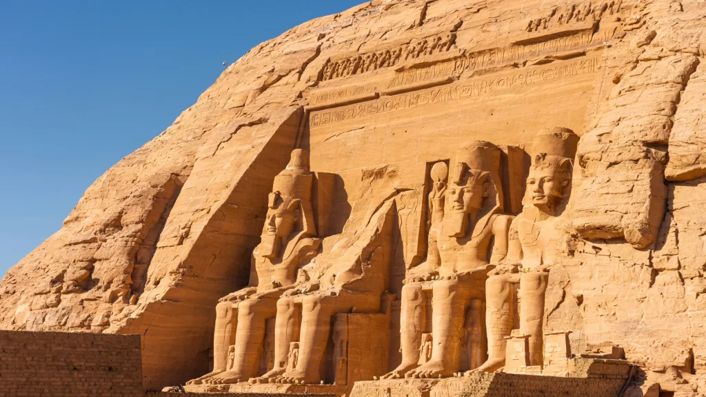 discover beauty of Luxor and Abu Simbel in 2 days