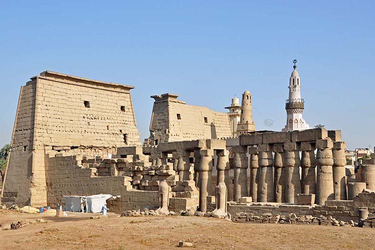 Luxor_Temple_Egypt_king_tut_tours