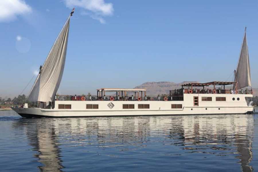 5 Days luxury Dahabiya Nile Cruise Luxor to Aswan