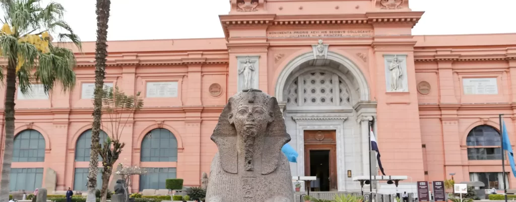 Cairo_museum_Egypt