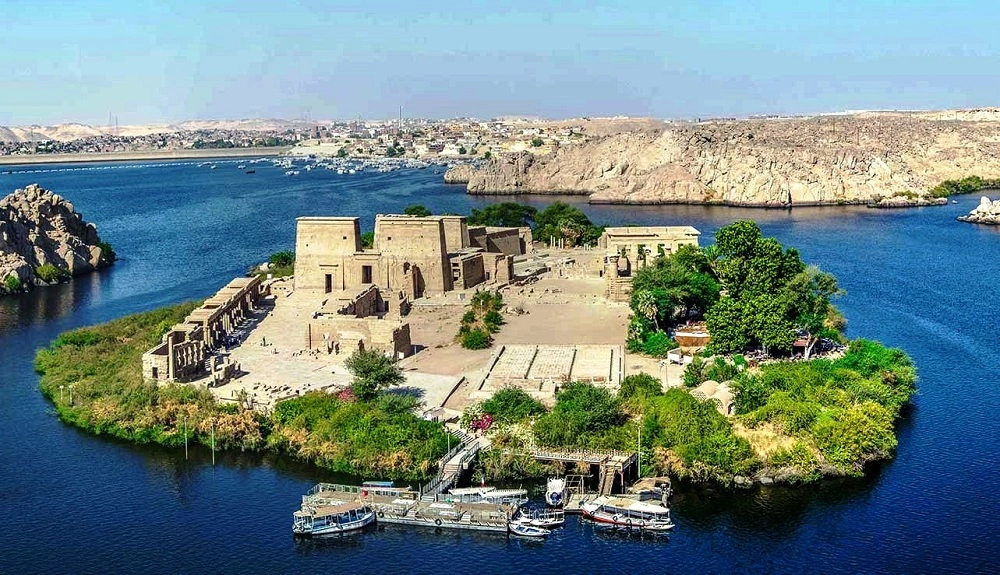 Aswan_philae_temple_Egypt