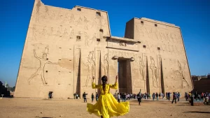 Edfu_temple_Aswan_Egypt