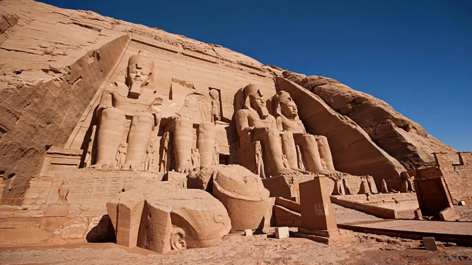 The-Most-Fascinate-Historical-Cities-In-Egypt